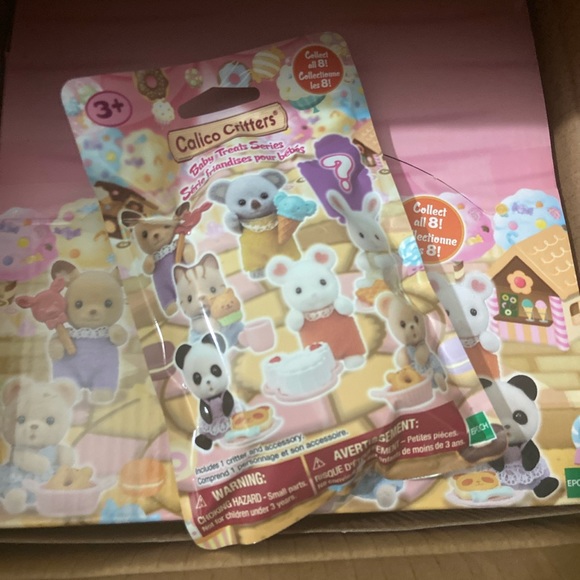 CALICO CRITTERS BABY TREATS MYSTERY BAGS 16PC - Picture 3 of 3